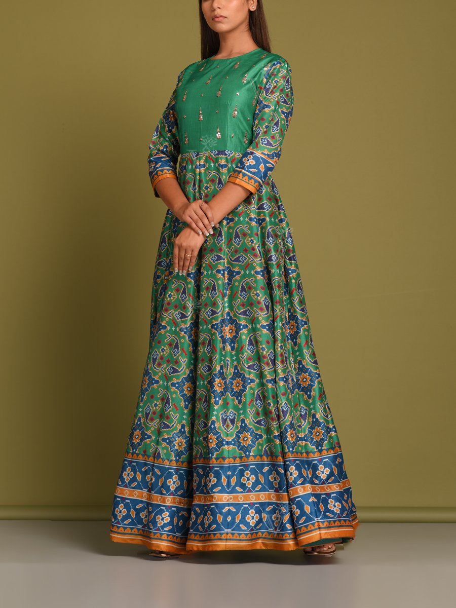 Buy Green Vasansi Silk Patola Anarkali Gown Online – Vasansi Jaipur