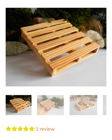 Sixth review- handmade miniature wooden pallet in 1/12th scale