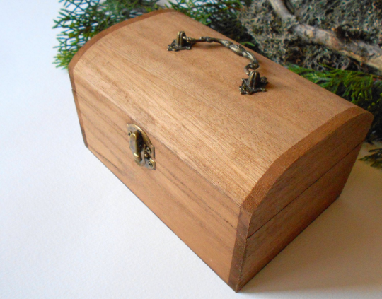 ADXCO 4 Pieces Unfinished Wood Treasure Chest Pine Wood Box with Hinged Lid  Wooden Mini Treasure Box…See more ADXCO 4 Pieces Unfinished Wood Treasure