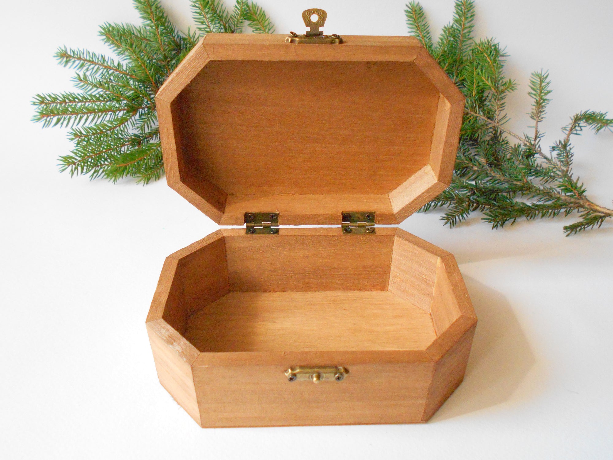 Wooden box- small rectangular chest box- bamboo wood keepsake storage- -  Exiarts & Ecocrafts