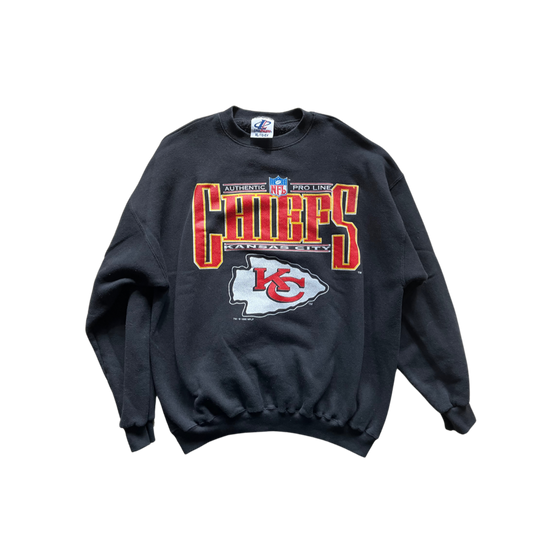 Kansas City Chiefs Nike Hoodie Vintage KC Chiefs Shirt Football Player -  Happy Place for Music Lovers