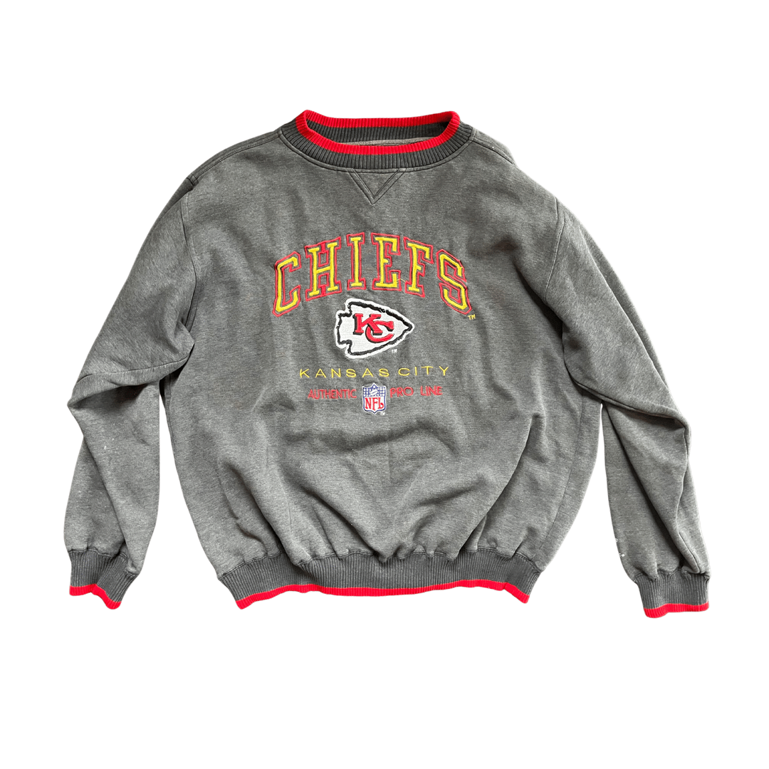 WESTSIDE STOREY VINTAGE | VINTAGE KC CHIEFS 90S LEGENDS SPELLOUT SWEATSHIRT