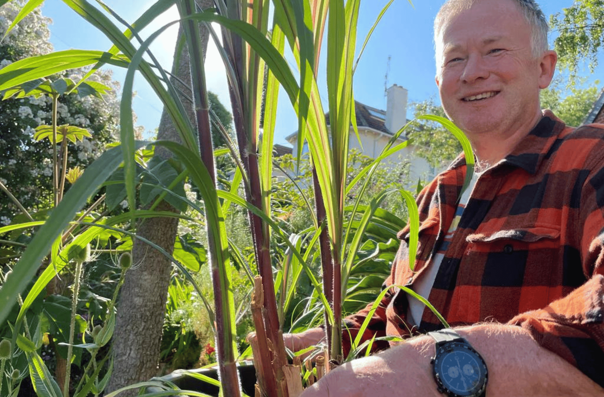 Toby Buckland trials a Smartwatch in the garden... 