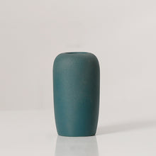 Load image into Gallery viewer, Nordic Tabletop Ceramic Arts Flower Vase - Targen