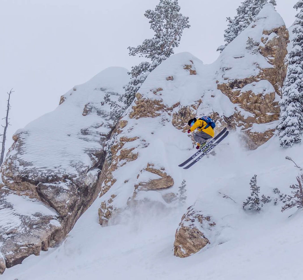 Hayden Price skiing down the slope