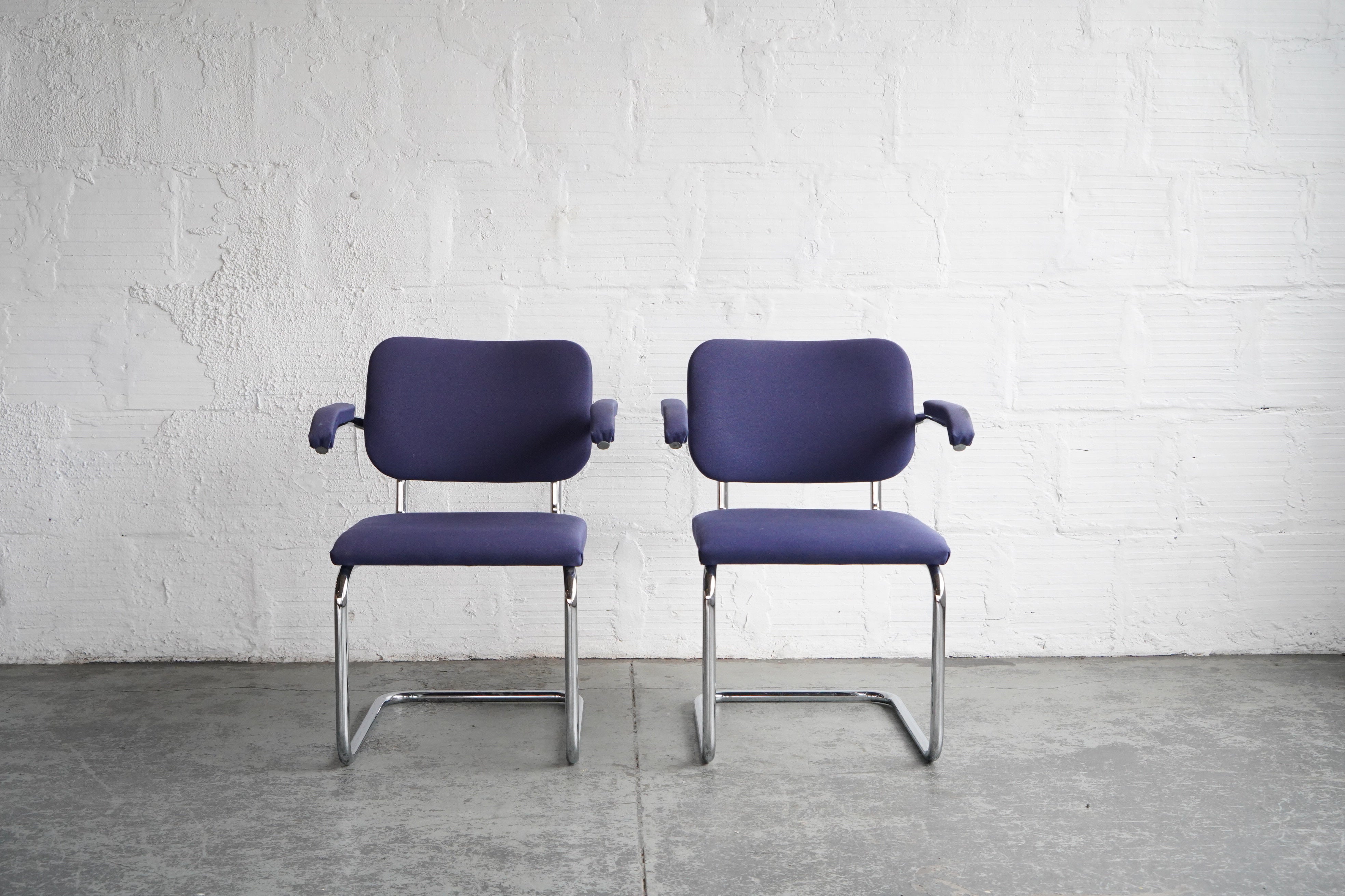 Frank Worthley sector Abstractie Chrome Cantilever Chairs With Blue / Purple upholstery – The Good Mod