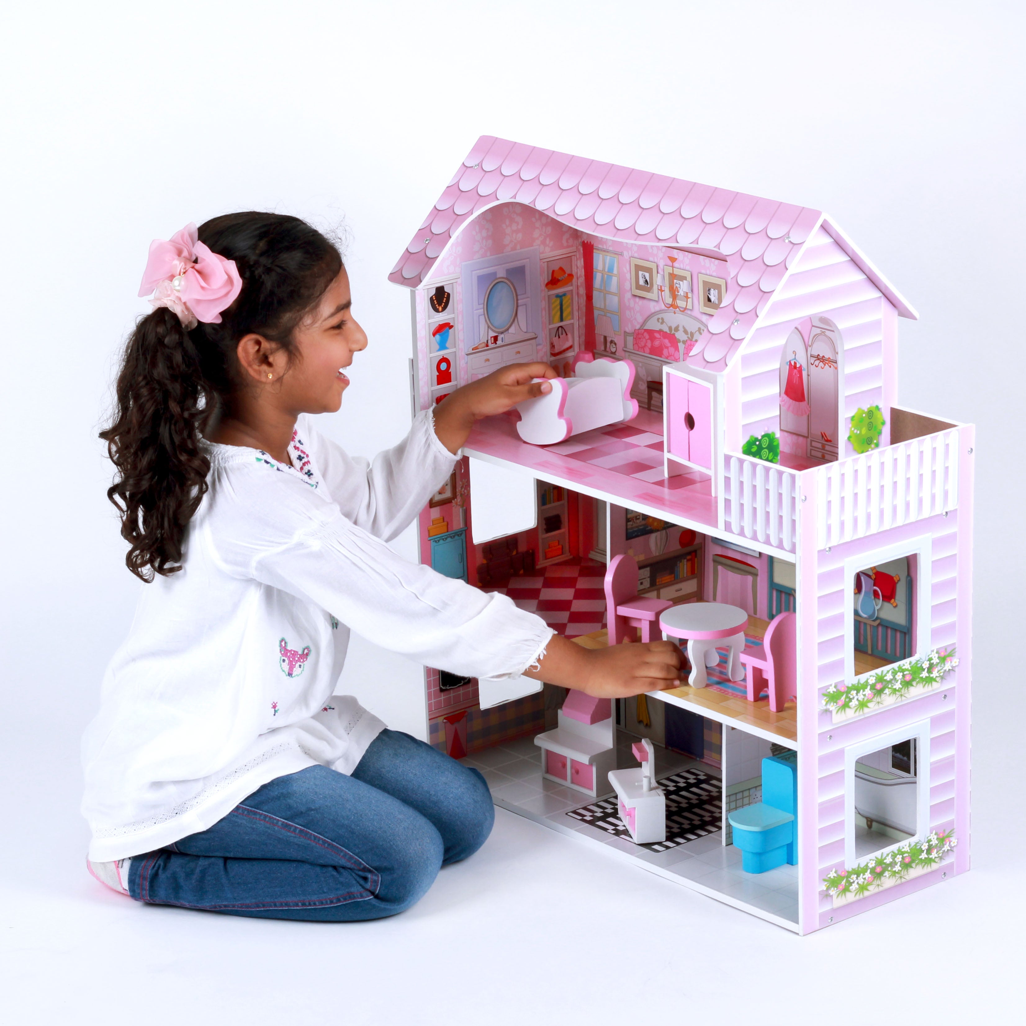 sturdy doll houses