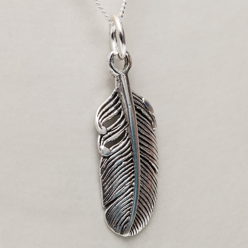 Feather Necklace Pendant – The Hippy Clothing Co.