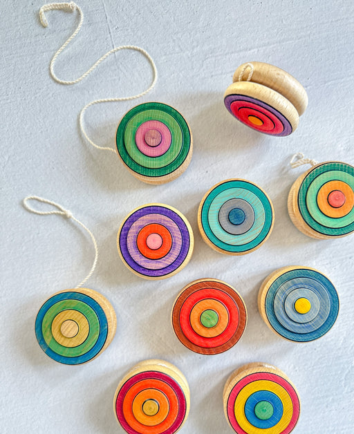 Yo-yo Rainbow Stripes - Mader — Oak & Ever