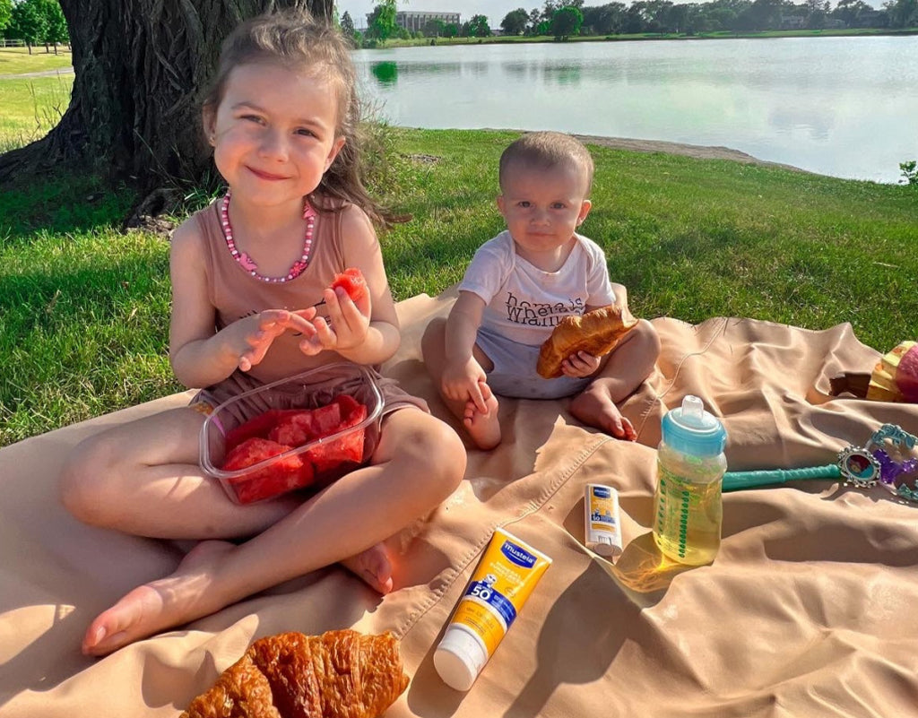 12 month old feeding schedule at the park