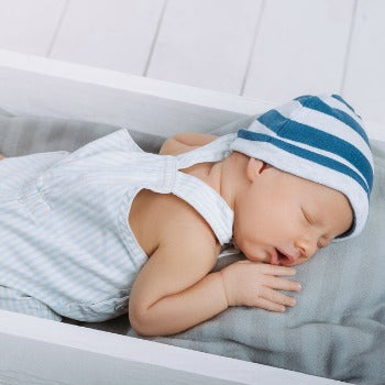 newborn napping as baby sleep schedule suggests