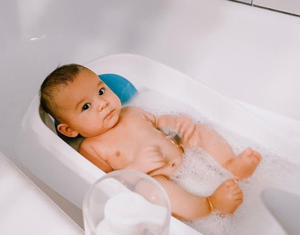 How do I give my baby a sponge bath?