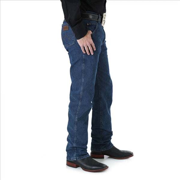 wrangler advanced comfort cowboy cut