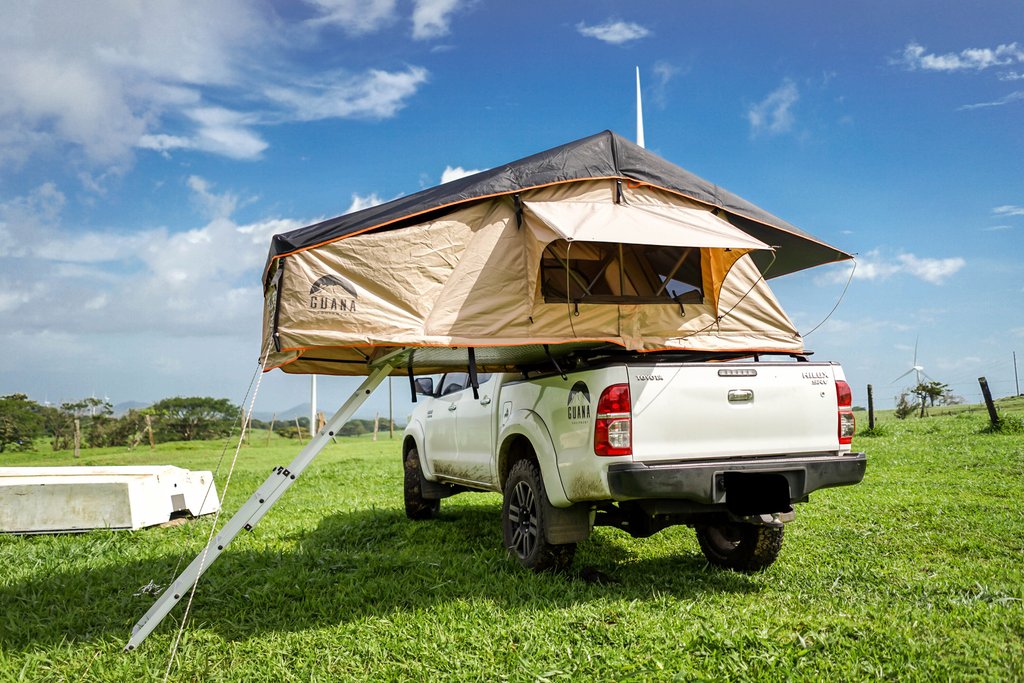 Hilux roof shop tent