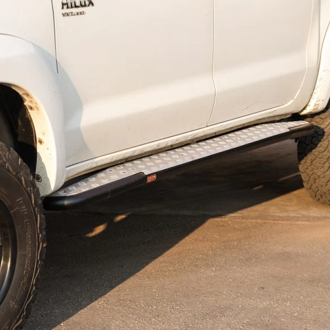 PIAK Rock Sliders Hilux