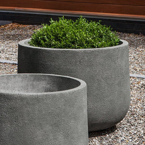 Campania International Urbino Planter, XLG, Aged Limestone