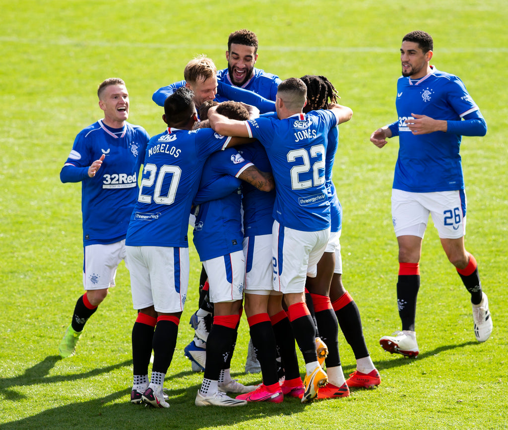 Rangers celebrating a victory 2020/21 season 