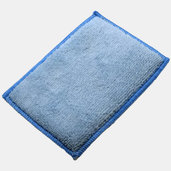 The Liquid8r Microfiber Drying Towel - Case