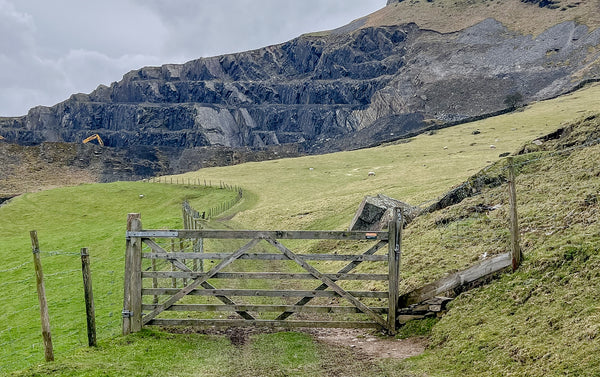 DRY RIGG QUARRY FOOTPATH