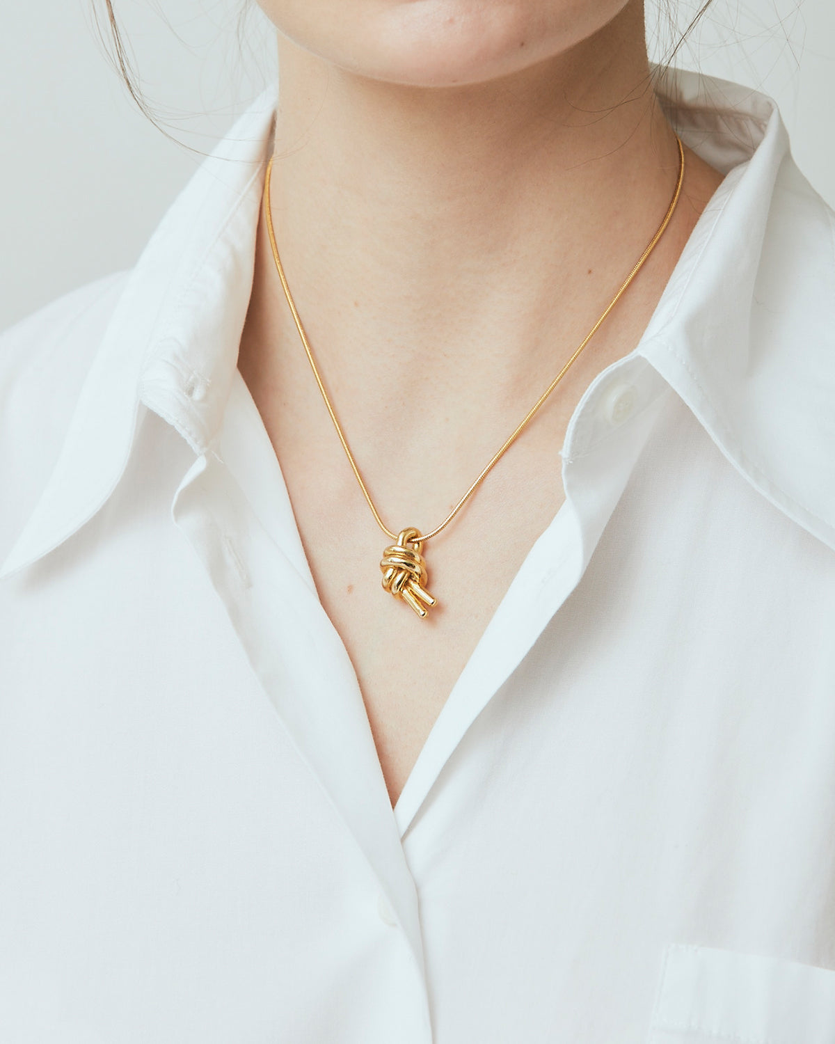 VASIC Knot Necklace .ゴールド-