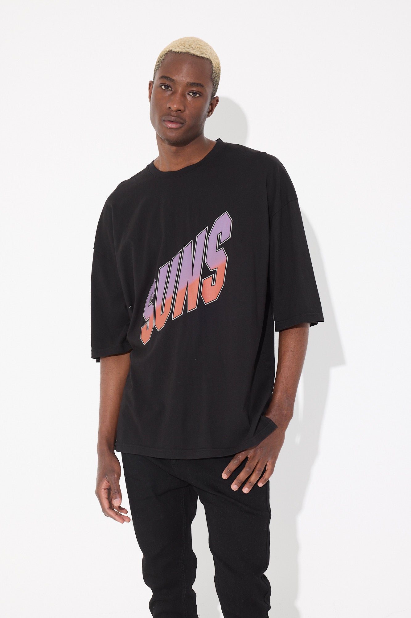 Tourist Tee Suns Black