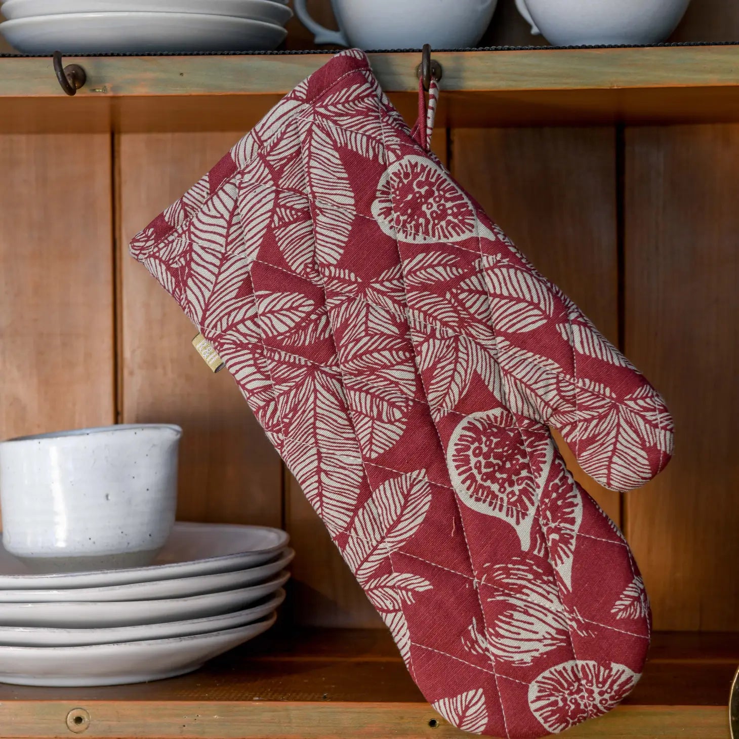 Oven Glove - Ruby Fig Tree – Brissonté Gifts & Home Decor