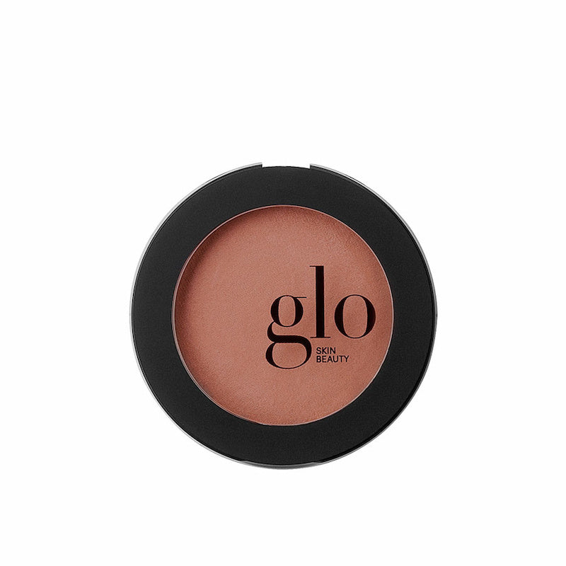 Se Glo Blush - Sandalwood, 3,4 g - Hos Frisøren & Baronen hos Frisøren og Baronen