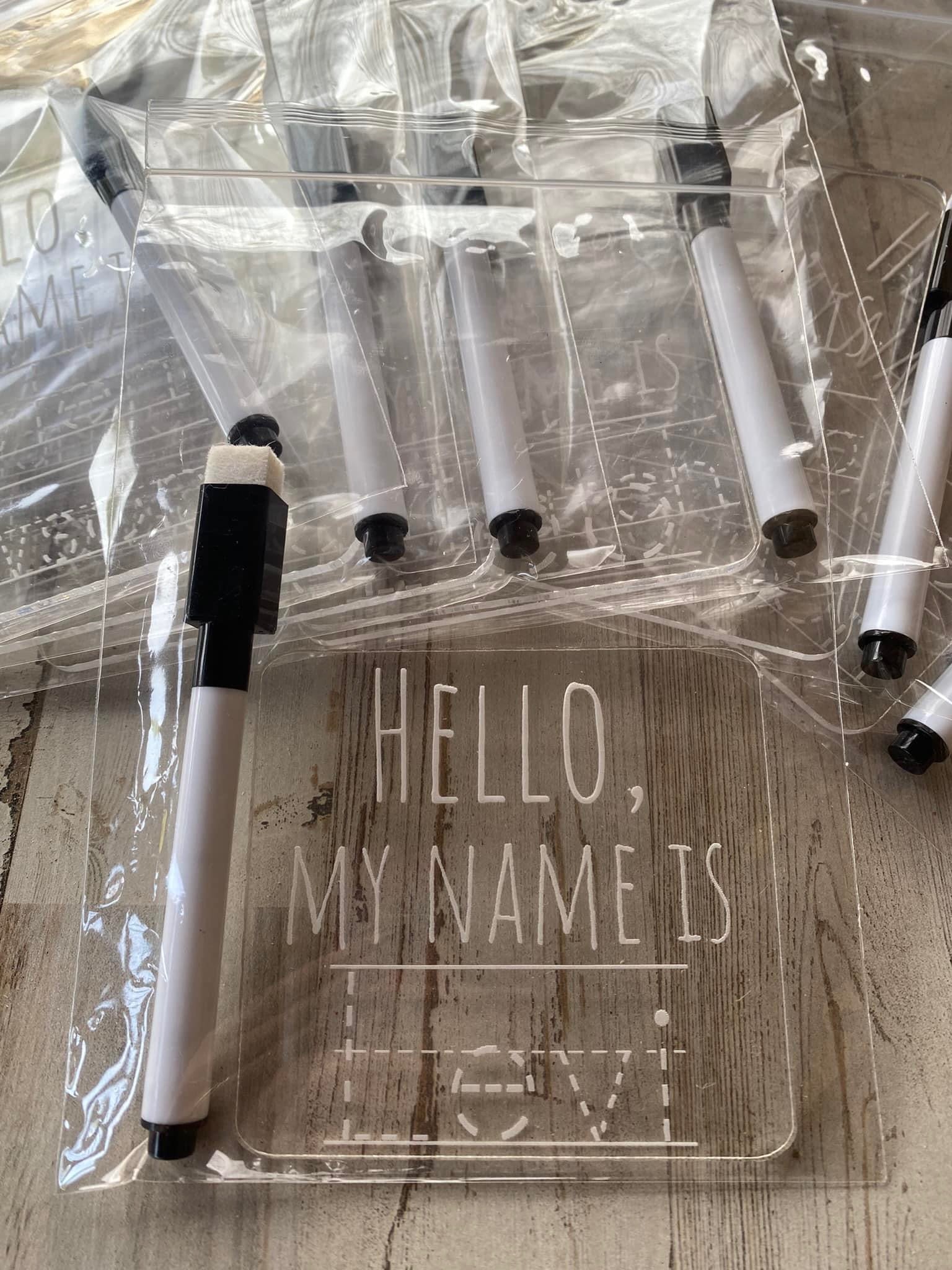 Acrylic name trace