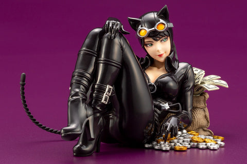 Batman - Catwoman - Bishoujo Statue - DC Comics Bishoujo Front Level