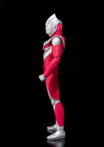 Ultraman Tiga Ultra Act Power Type Bandai