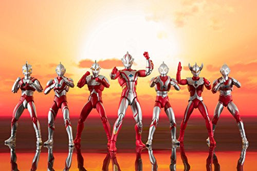 Ultraman Mebius Ultra Act Renewal Ver Bandai