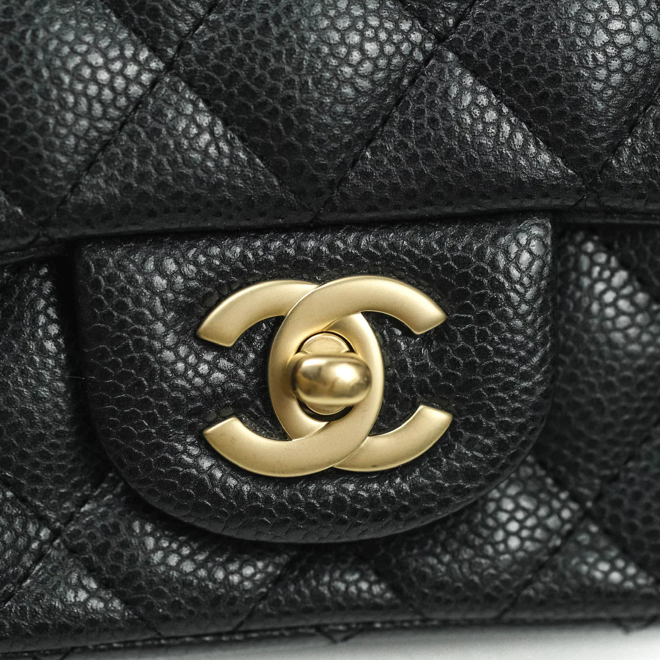 Chanel Matte Gold Hardware - CC lock