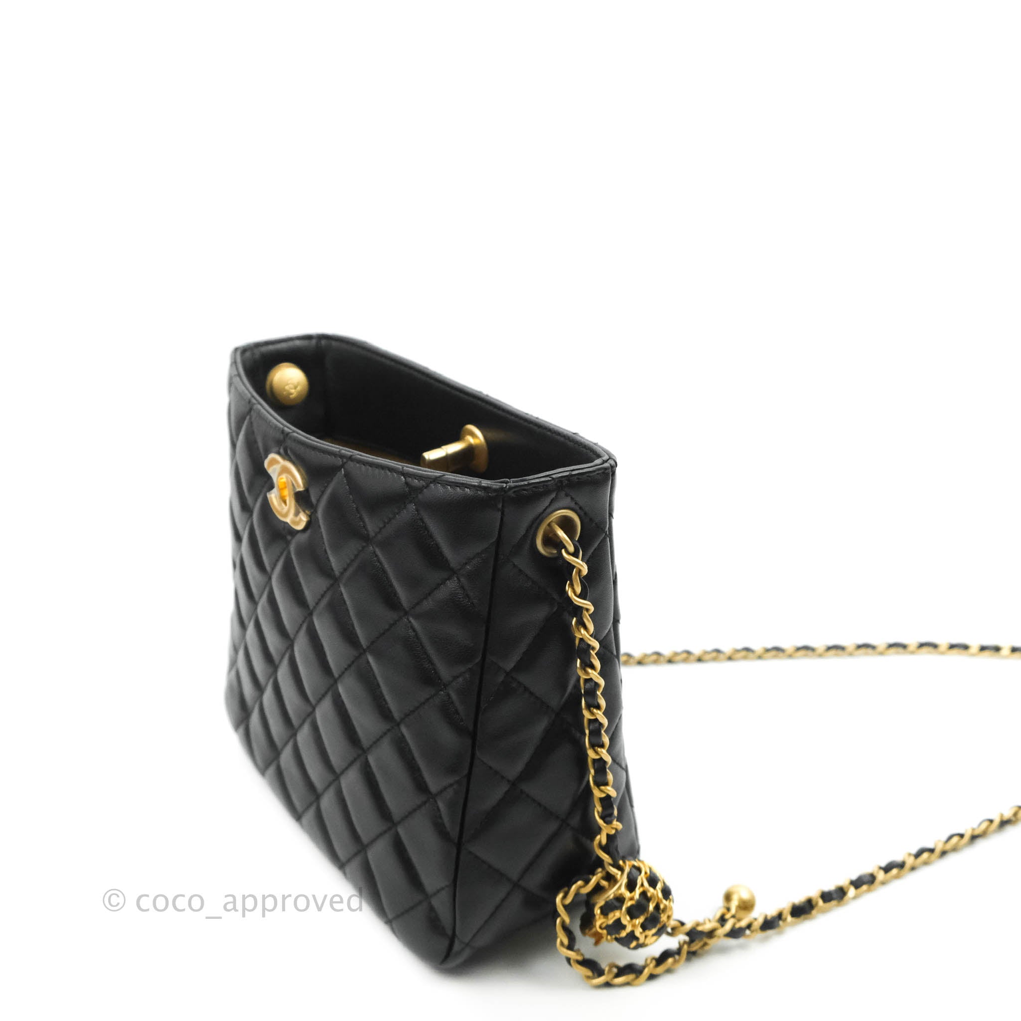 Túi Chanel Small Hobo Bag Black AS2503B0554394305  Hệ thống phân phối  Air Jordan chính hãng