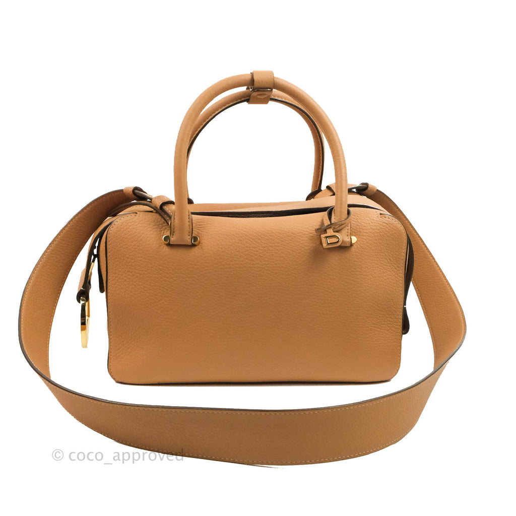 美品 DELVAUX デルヴォー ASTRID MM パテントレザー VERY ハンドバッグ