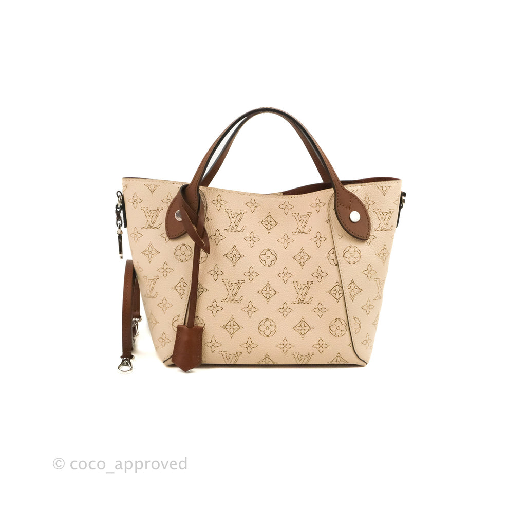 Louis Vuitton Boite Chapeau Souple PM Monogram Shoulder Bag – Coco Approved  Studio