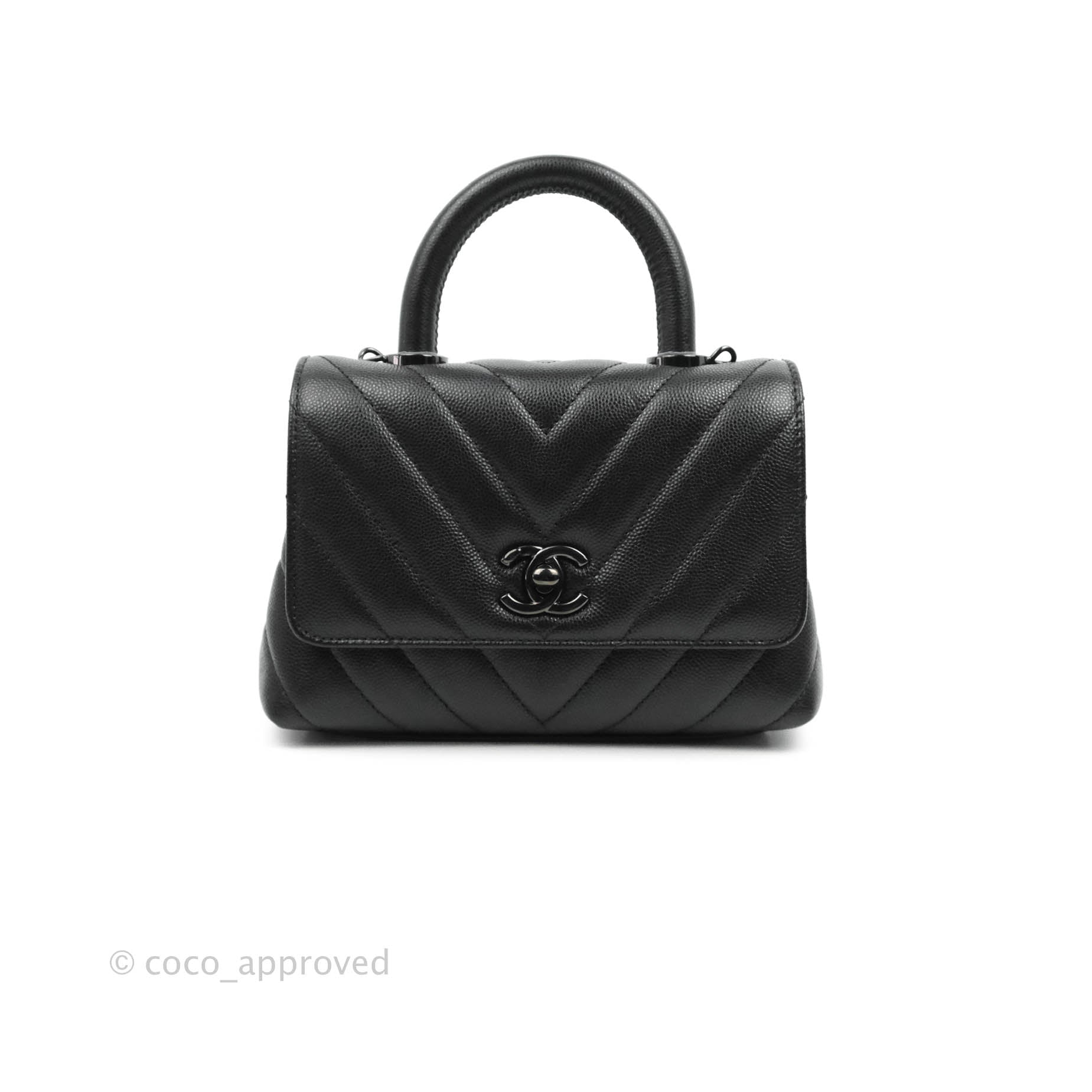 chanel coco handle chevron so black