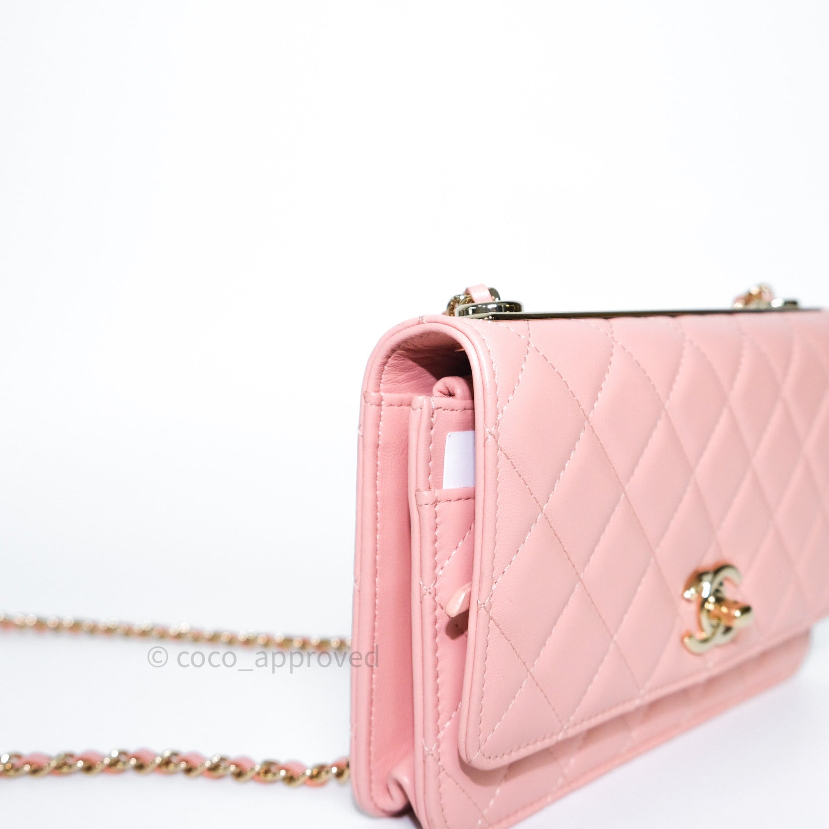 Trendy cc wallet on chain leather crossbody bag Chanel Pink in Leather   30165465