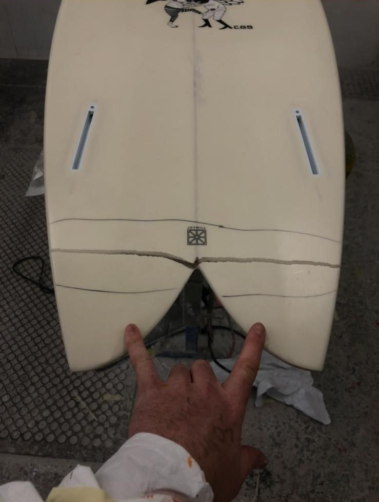 Image from Melbourne Surfboard Repairs - Surfboard Snaps Repair.