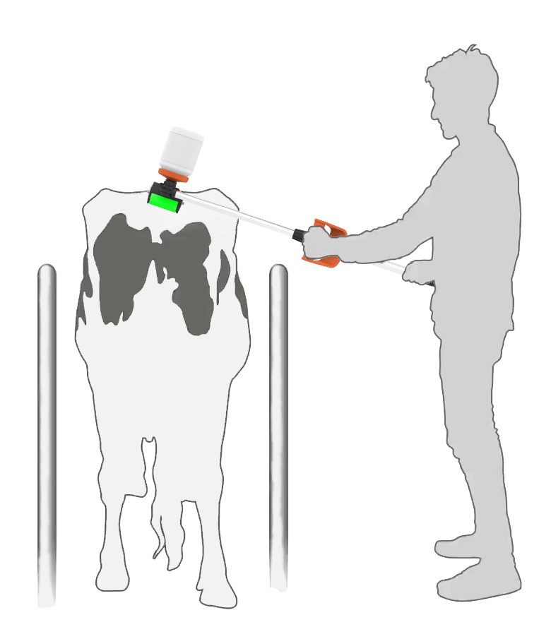 silhouette of a farmer using the Tailpainter in the crush mode