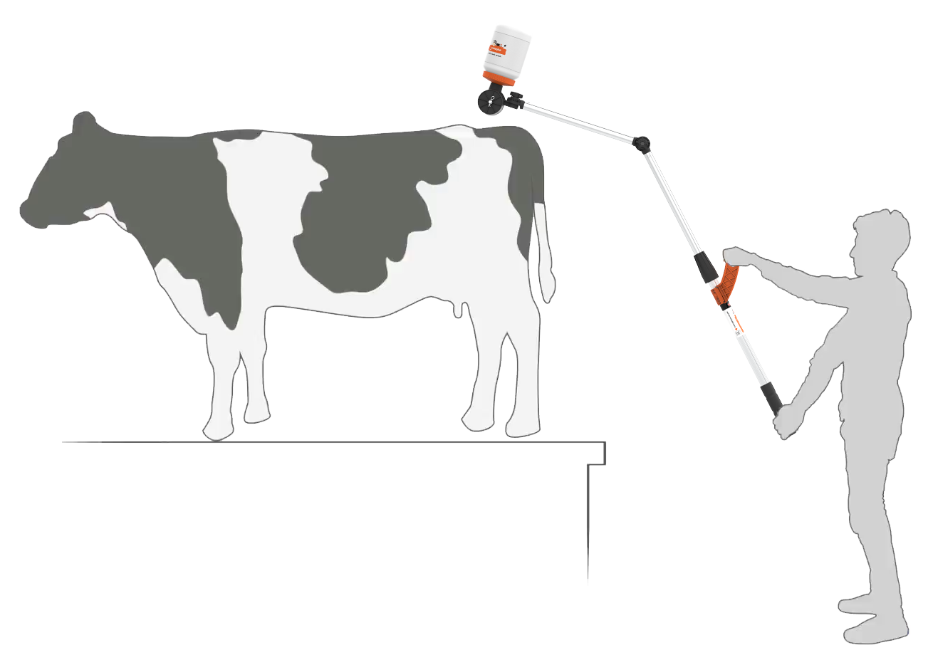 silhouette of a farmer using the Tailpainter in the parlour mode
