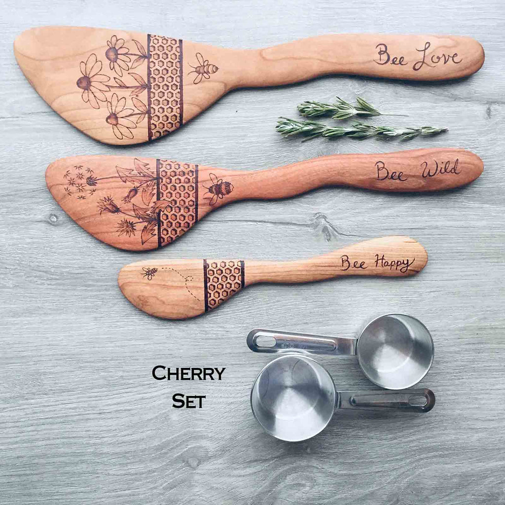 Kitchen Decor and Supplies Bee Wooden Spoons Spatula Set Bee Themed Cooking  Utensils Non Stick Carve Spoons Burned Cookware Kitchen Gadget Kit