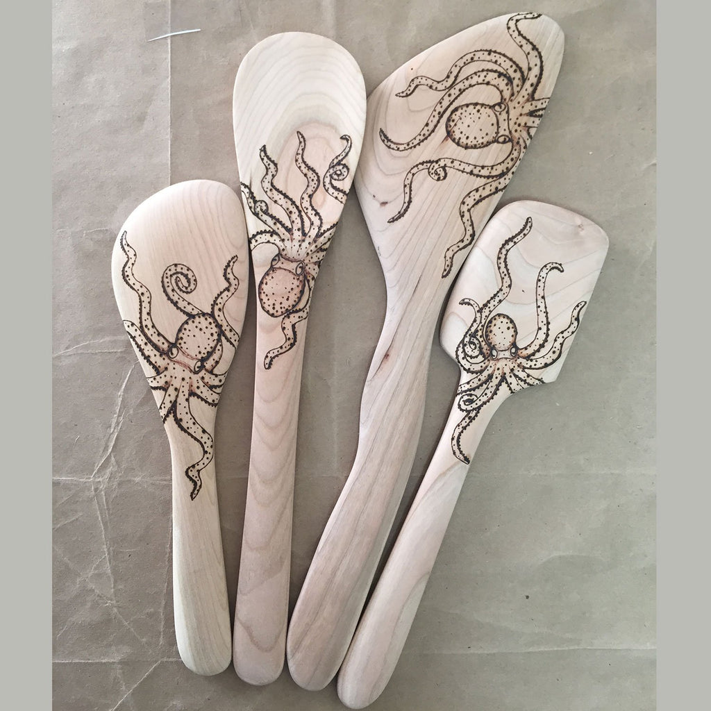 Bee Wooden Spoons for Cooking Utensils Set,Wooden Spatula Honey Bee  Decor,Premium Bee Kitchen Decor and Accessories,Honey Bee Gifts for  Women,Mothers