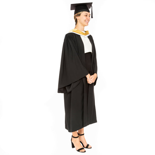 Hire your University of Melbourne graduation gown – Churchill Gowns