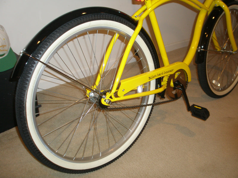 mikes hard lemonade beach cruiser