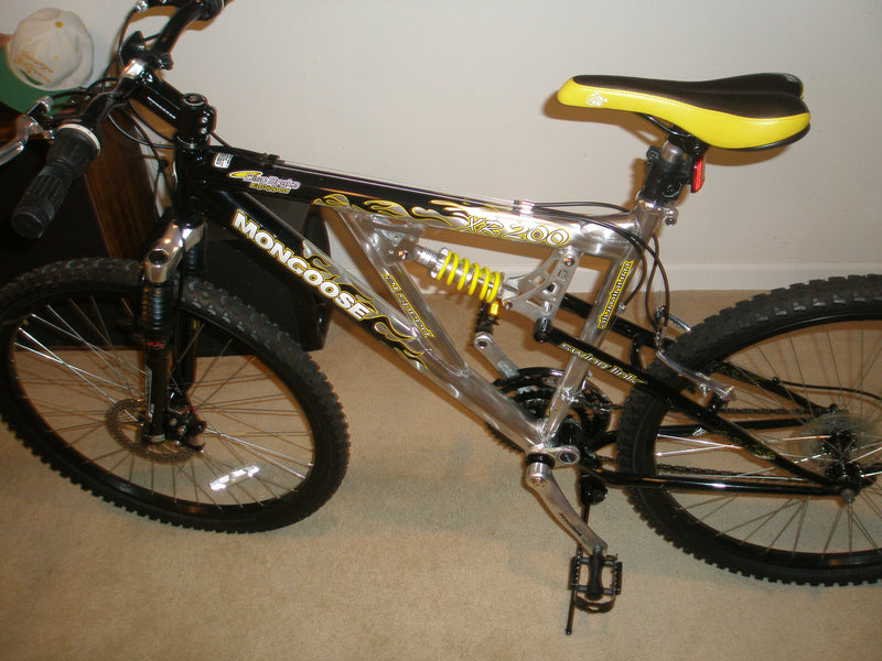 mongoose bike xr200 21 speed