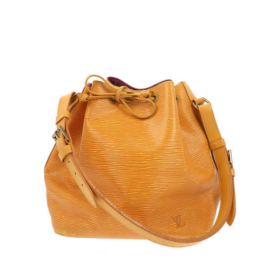 Hand - Shoulder - Bag - Bag - Vuitton - Noe - Looks Ethereal In