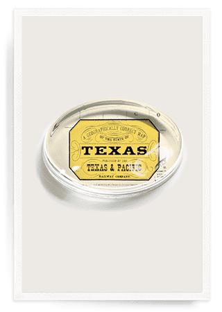 Bensgarden.com | Vintage Texas Crystal Oval Paperweight - Bensgarden.com