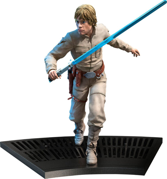 star wars the black series hyperreal luke skywalker figure