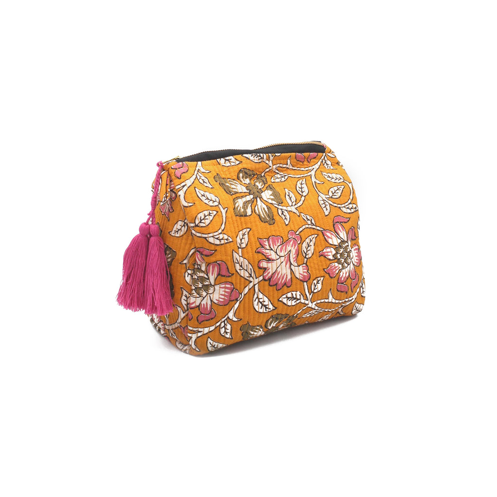 Amala Small Pouch Bag – Chandan Whittle