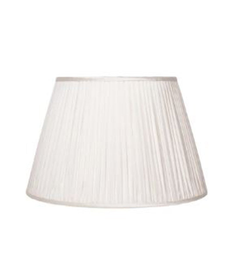 White Silk Lampshade | Villa Yasmine 